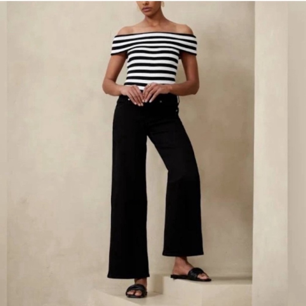Ribbed Off Shoulder Top